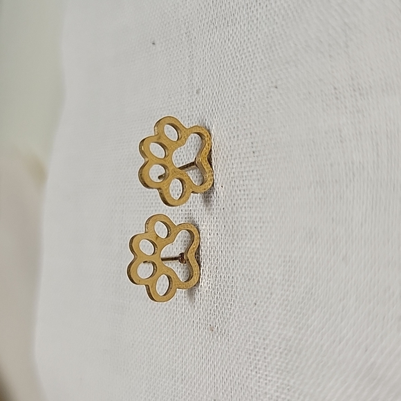 Pawprint Gold Hollow Stud Earrings, unisex, choice of color - Picture 3 of 9